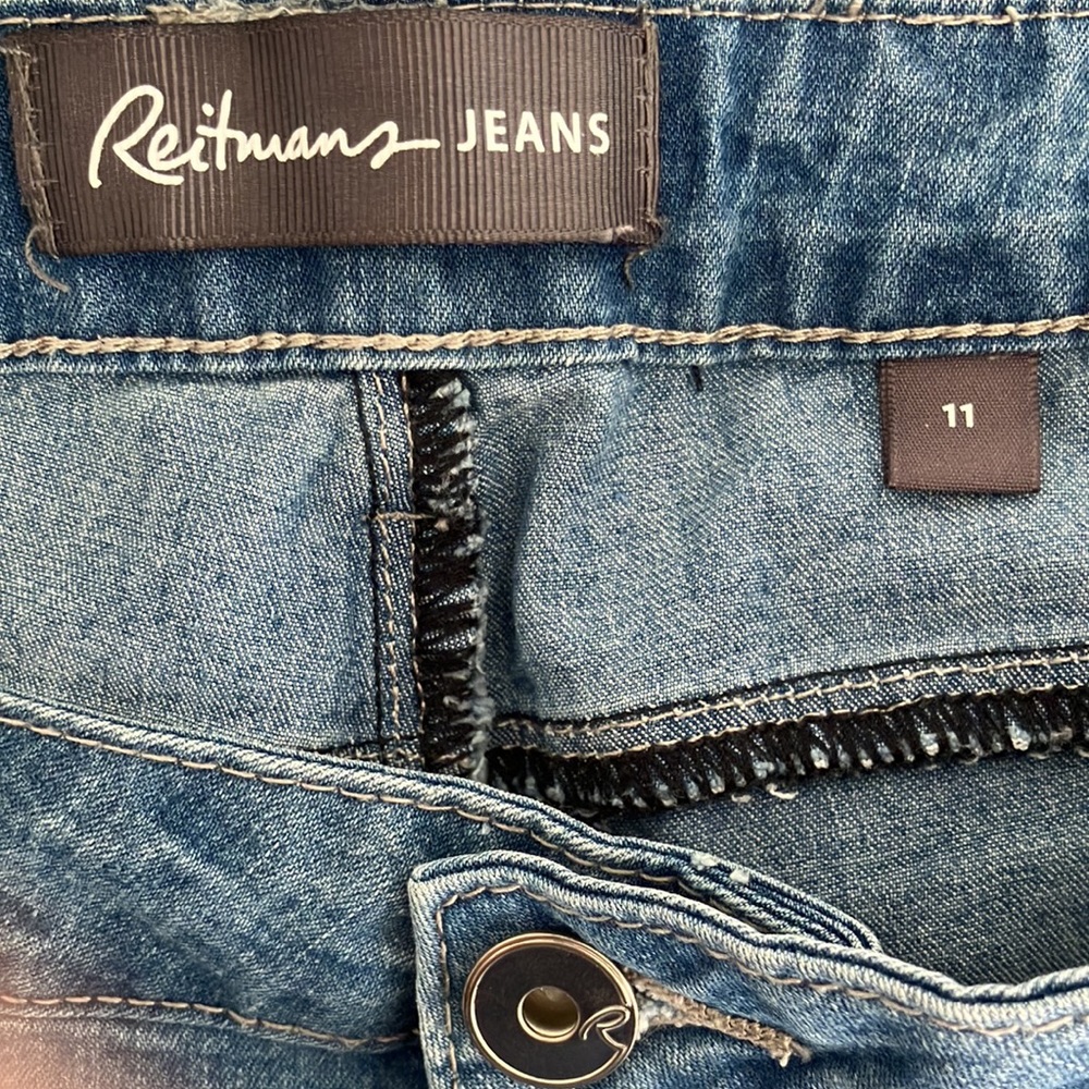 REITMANS bedazzled jeans straight leg - Picture 12 of 15
